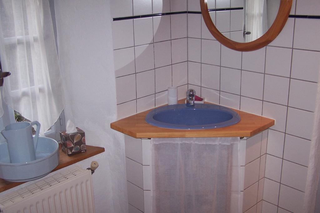 Salomony Chambre D'Hotes Marcols-les-Eaux Habitación foto